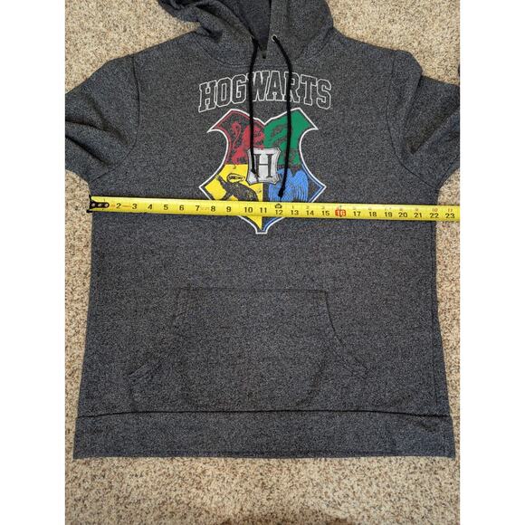 Harry Potter Hogwarts Adult Pullover Hoodie Sweatshirt Crest Logo Gray Sz Large - Picture 5 of 6